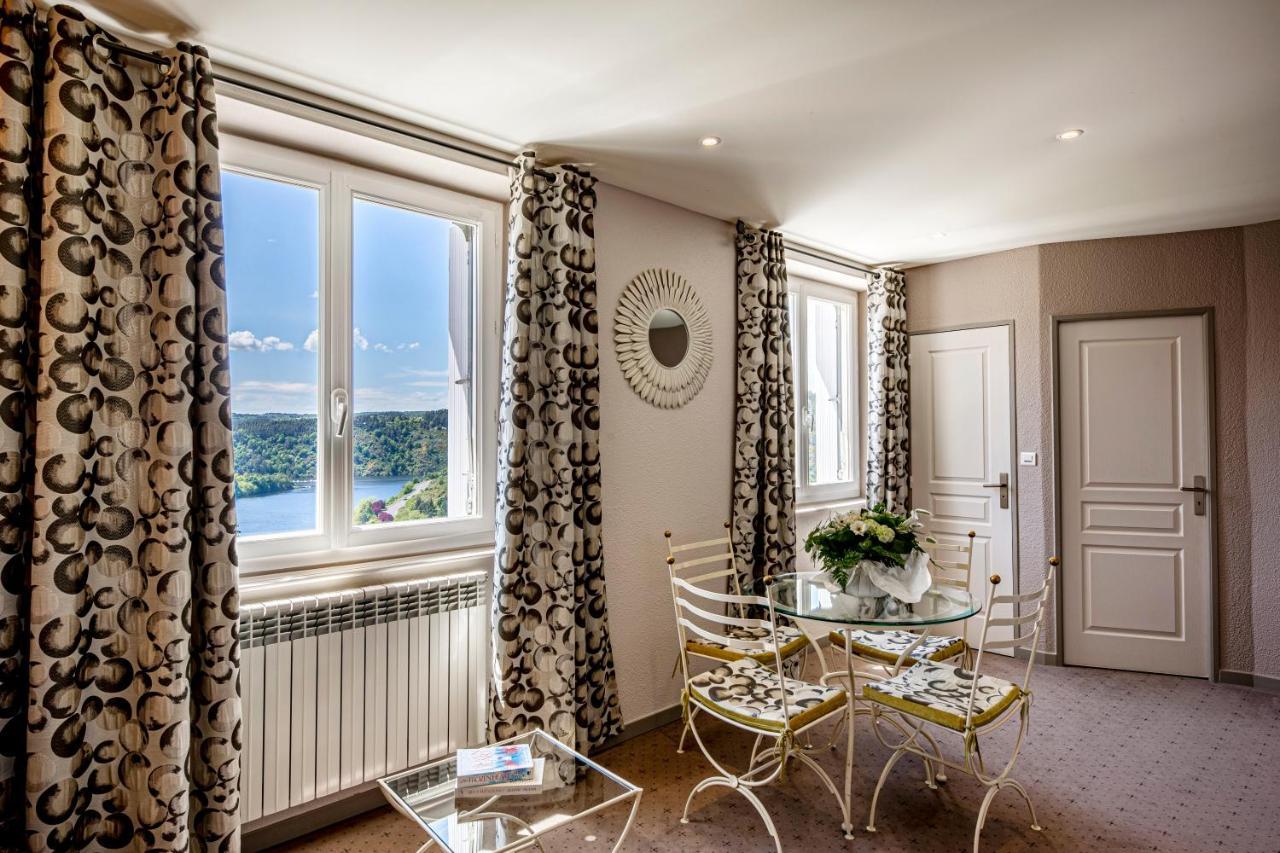 Logis Hotel Beau Site Loubaresse  Exteriér fotografie