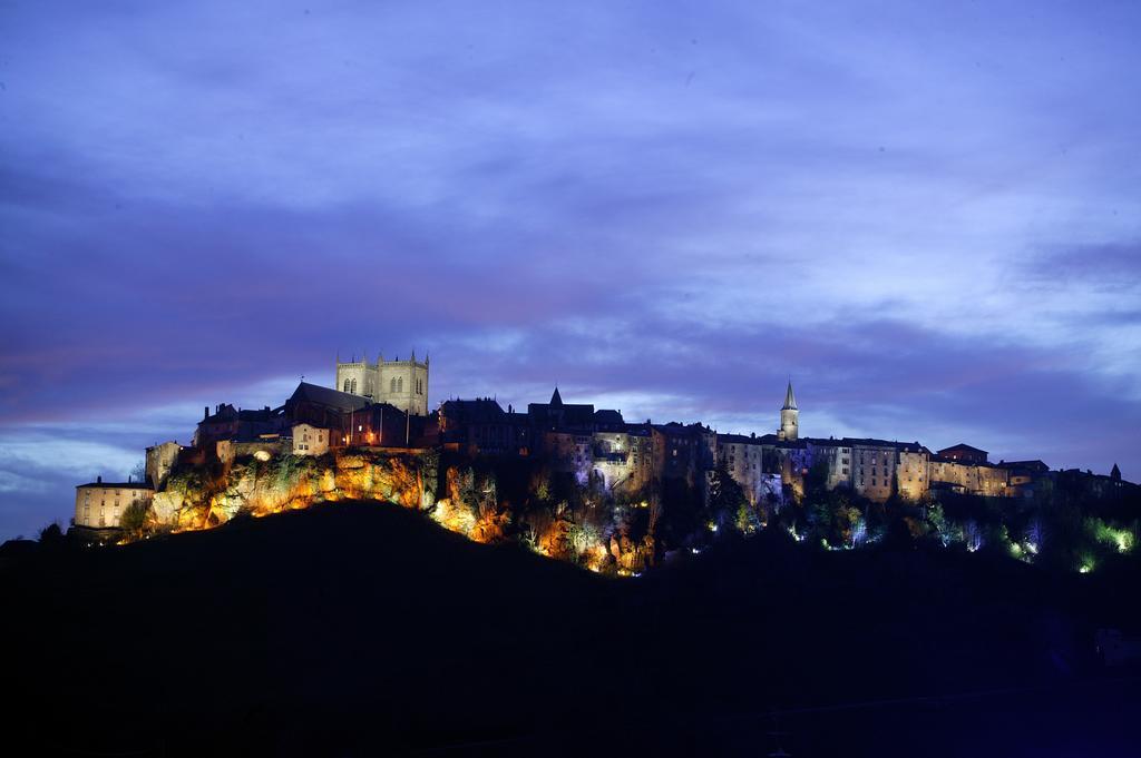 Logis Hotel Beau Site Loubaresse  Exteriér fotografie