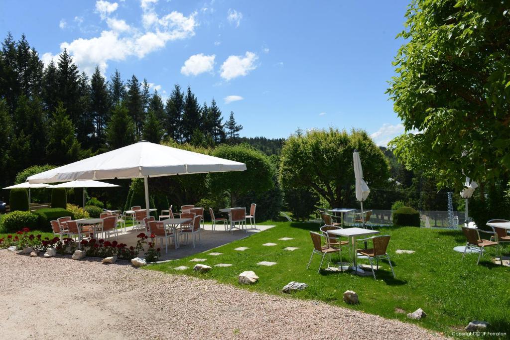 Logis Hotel Beau Site Loubaresse  Exteriér fotografie